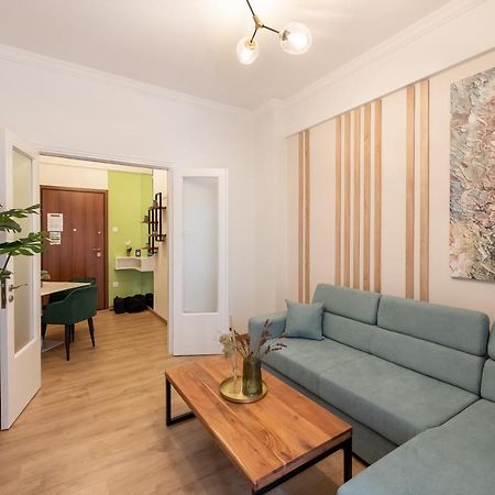 Medluxe Comfort Apartment Афины Экстерьер фото